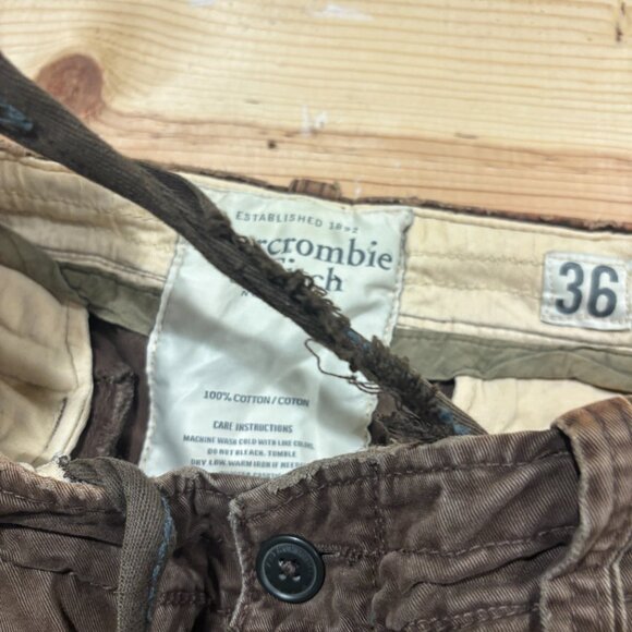 Vintage Abercrombie & Fitch Cargo Shorts Mens 36 Brown Heavyweight Distressed - Picture 9 of 12
